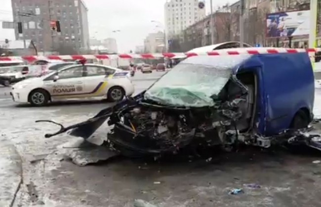 Жуткое ДТП в столице: опубликовано видео