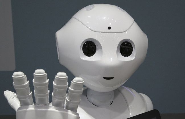 В Шотландии из магазина уволили робота