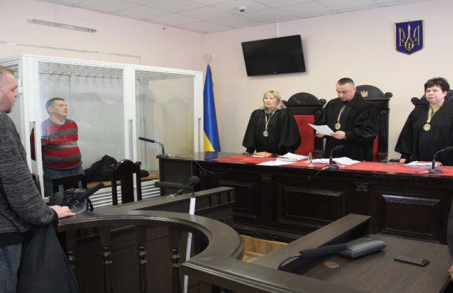 Суд оставил без изменений меру пресечения адвокату, подозреваемому во взяточничестве