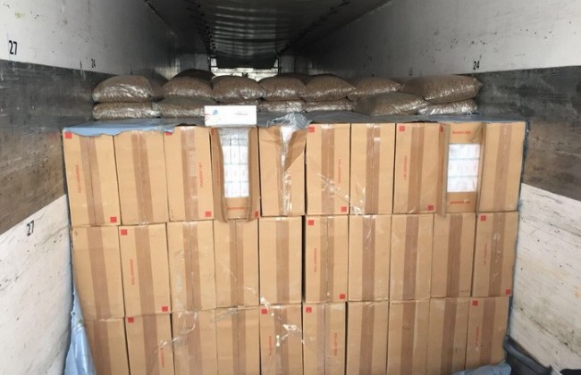 Служба безопасности изъяла очень крупную партию контрабандных сигарет