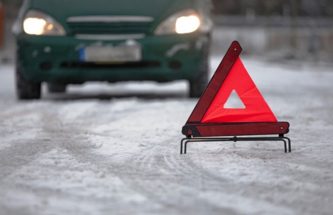 Жуткое ДТП под Николаевом: автомобиль наехал на подростка