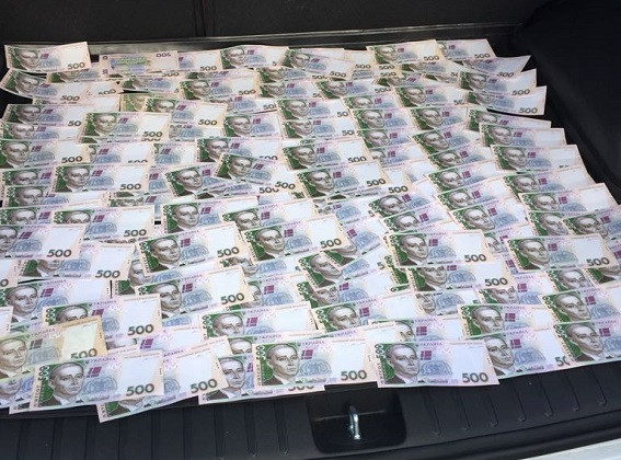 В Тернополе задержали банду рэкетиров с бывшим полицейским