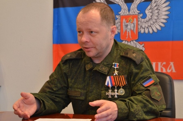 Стреляли из гранатомета: у боевиков заявили о покушении на «министра обороны»