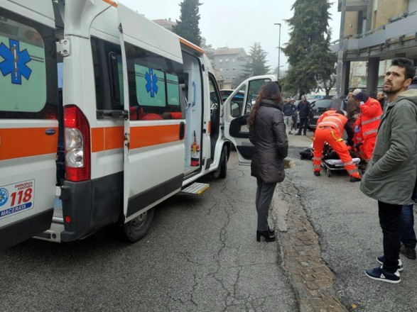 Страшная стрельба в Италии: неизвестные расстреляли прохожих