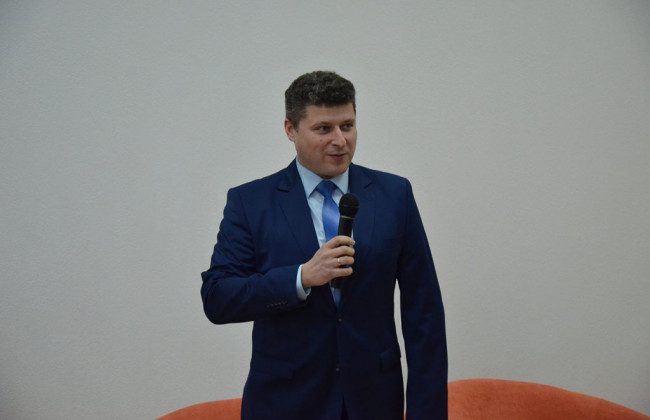 Полковника милиции поставили обучать прокуроров