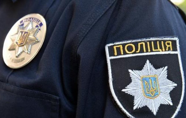 Избиение правоохранителя: в Киеве задержали двух злоумышленников