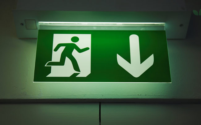 Массовая эвакуация в школе Киева: появились подробности