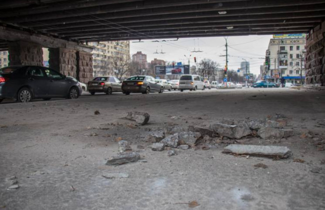 В столице «устал» еще один мост: киевляне бьют тревогу