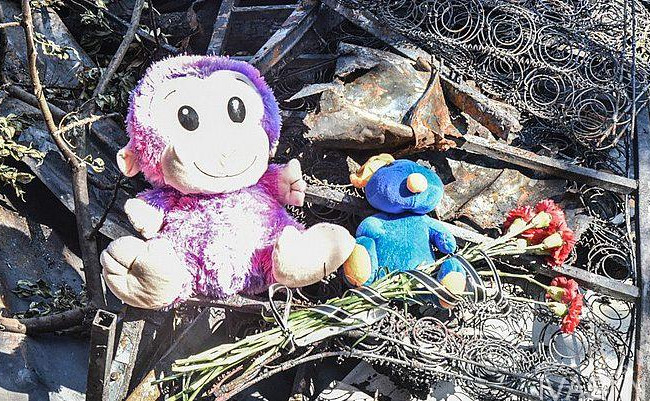 Страшный пожар в лагере «Виктория»: тела детей эксгумируют