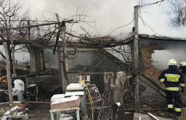 Жуткий пожар всколыхнул Днепр: есть погибшая