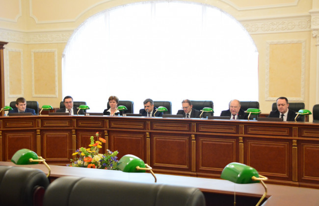 В Украине уволили еще двоих судей