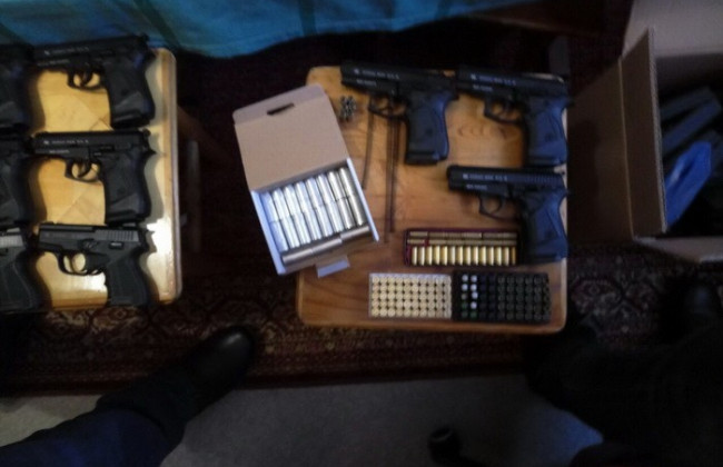 В Днепре обнаружили подпольную оружейную мастерскую