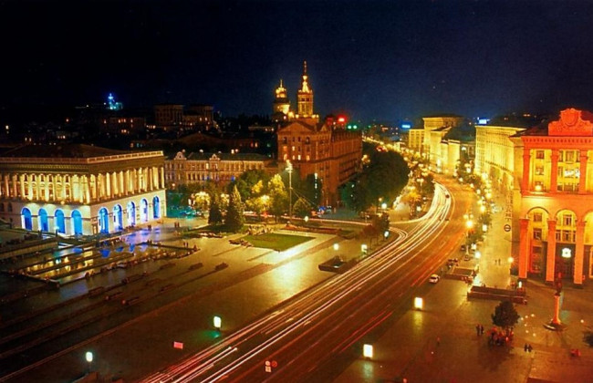 В центре Киева ограничат движение транспорта