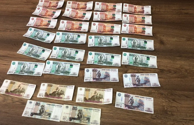 Инспектор таможни на границе с Крымом пойман на взятке