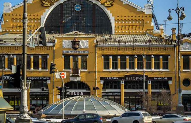 В Киеве перекрыто движение через Бессарабскую площадь, опубликованы фото