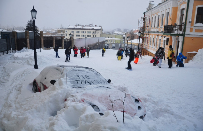 Когда украинцам ждать тепла: синоптик объяснила