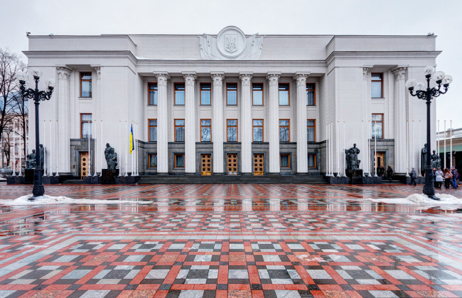 За любовь к гастролям на территории государства-агрессора придется заплатить