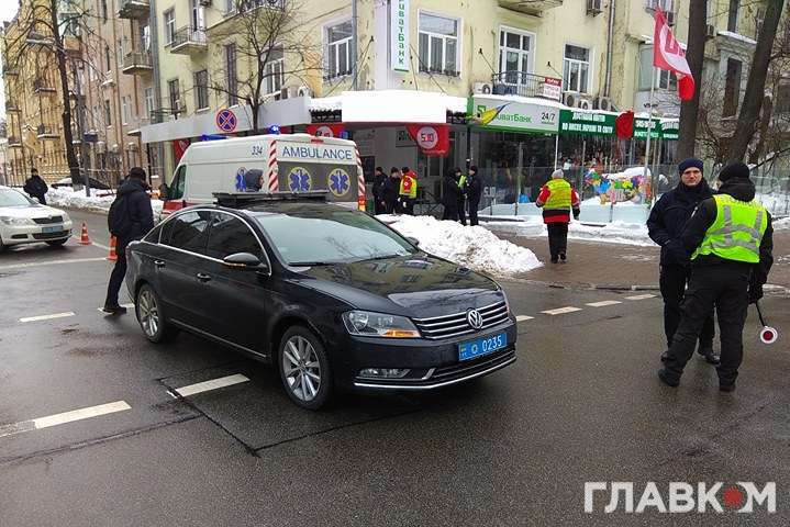 Президентский кортеж сбил человека в Киеве
