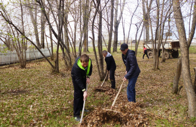 Можно ли привлекать учеников школы к принудительным работам
