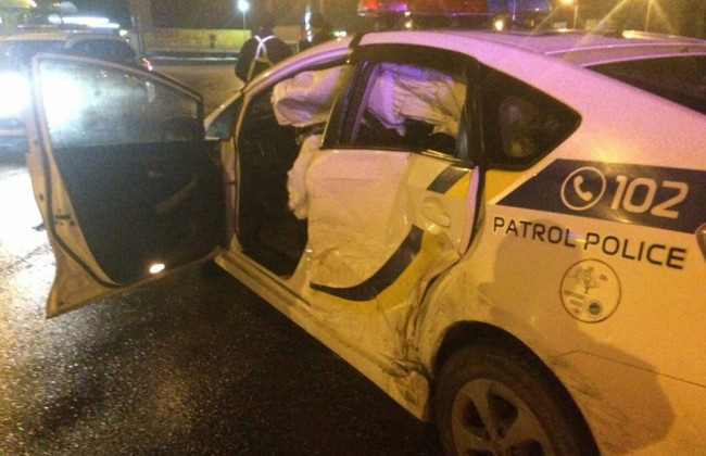 В Киеве и Ровно за одну ночь пострадали 5 копов