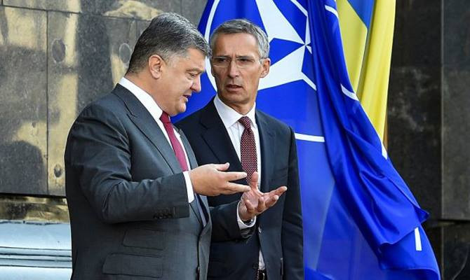 Новое «светлое будущее»: соцсети комментируют развитие отношений Украины с НАТО