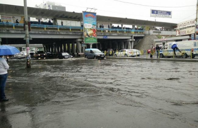 Оболонь и Подол могут пойти под воду: киевлян предупредили о небывалом паводке