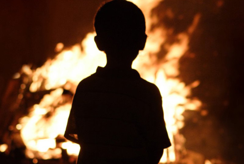 Адская западня: трое маленьких детей живьем сгорели в доме