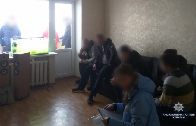 «Каждый день до 30 тысяч гривен»: мошенники зарабатывали на несуществующих автозапчастях