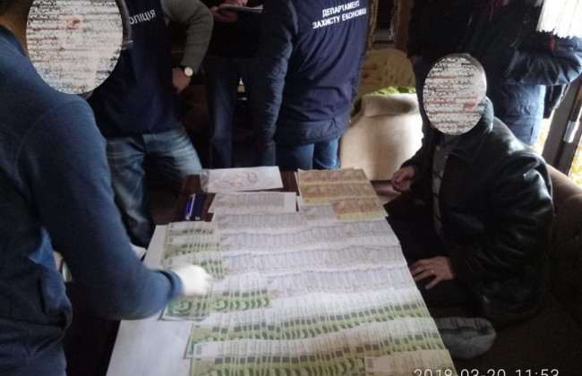 Силовики задержали сельского главу в Черкасской области, опубликованы фото