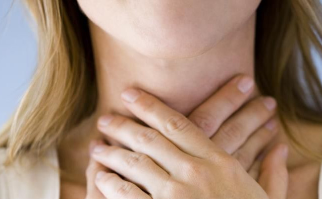 Названы шесть симптомов рака горла, о которых должен знать каждый