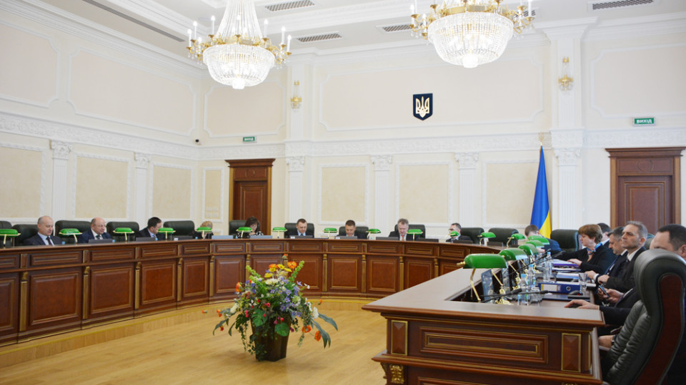 ВСП внес представления Порошенко о назначении восьми судей в местные суды