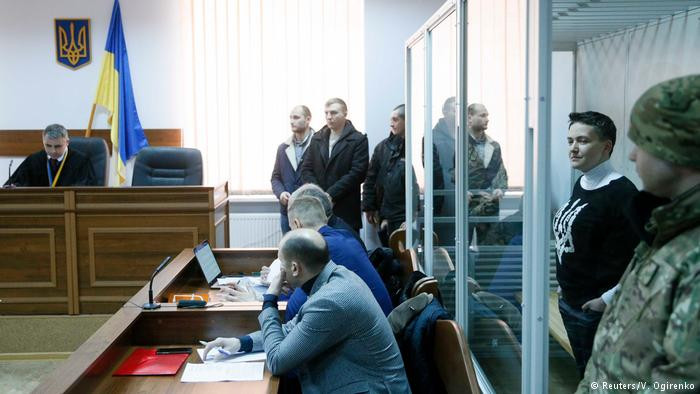Суд в Киеве избирает меру пресечения Савченко: онлайн и текстовая трансляции