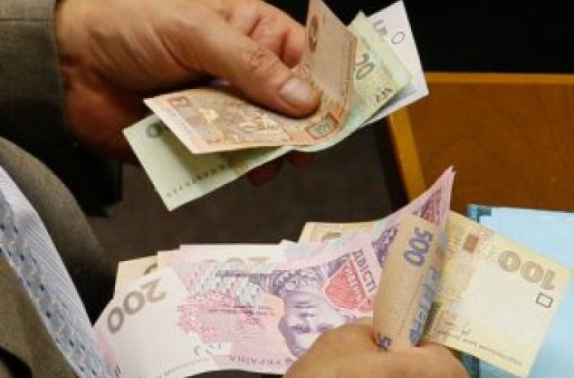 Депутаты предлагают пересмотреть пенсии для украинцев с большим стажем