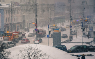 58 февраля: в соцсетях обсуждают мартовский снегопад