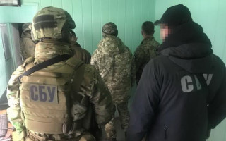 Силовики задержали чиновников таможни и Госпогранслужбы