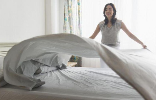 Как часто нужно менять постель - медики объяснили