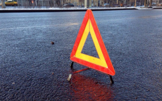 Смертельное ДТП во Львове: мотоциклист столкнулся с легковушкой