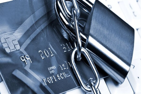 Автоматизированный арест: нужны ли судье полномочия исполнителя