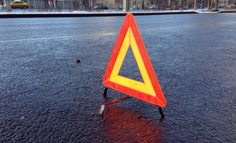 Смертельное ДТП во Львове: мотоциклист столкнулся с легковушкой