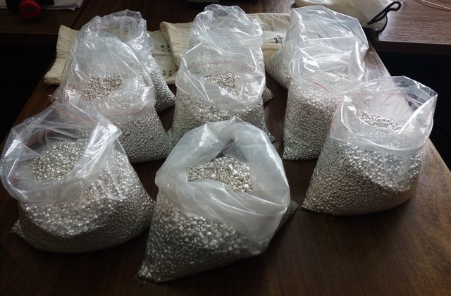 В Запорожье задержали контрабандиста с большой партией серебра