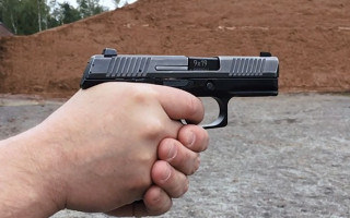 В Киеве задержан вооруженный мужчина: стрелял по окнам домов