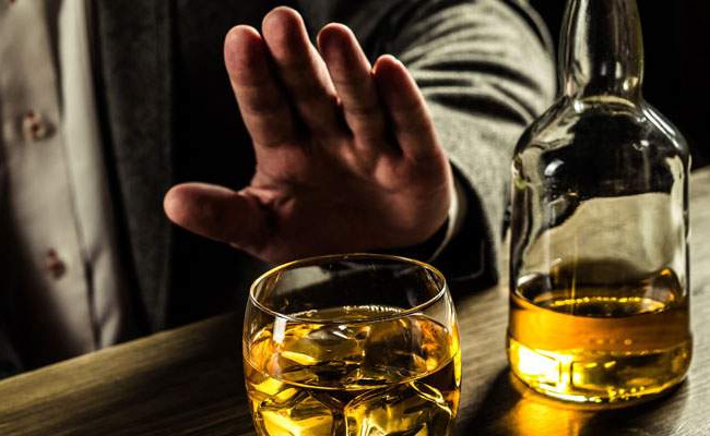 Что происходит с организмом при полном отказе от алкоголя