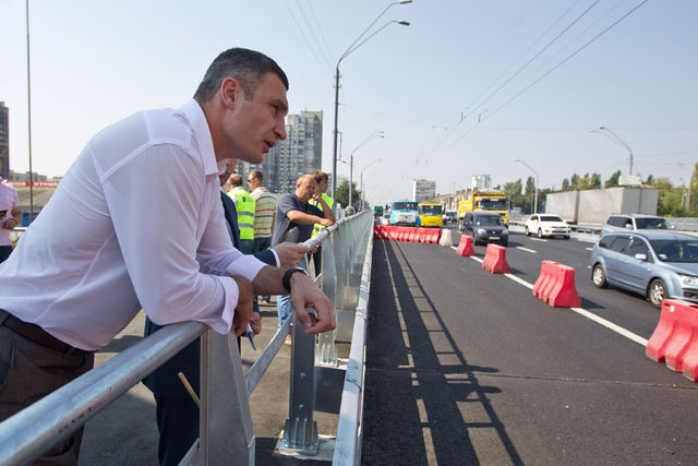 Кличко назвал сроки, когда в Киеве будут европейские дороги