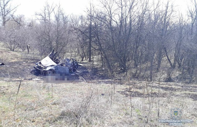 Под Луганском взорвался автомобиль с гражданскими