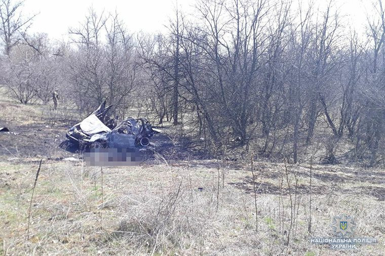 Под Луганском взорвался автомобиль с гражданскими