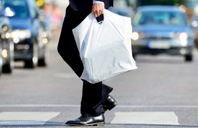 Киевсовет снова призывает супермаркеты отказаться от полиэтиленовых пакетов