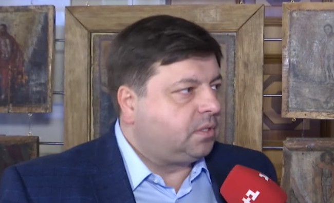 Миллионы и роскошные автомобили: украинцам рассказали об имуществе жен депутатов