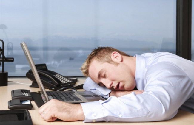 Медики назвали причины утренней усталости