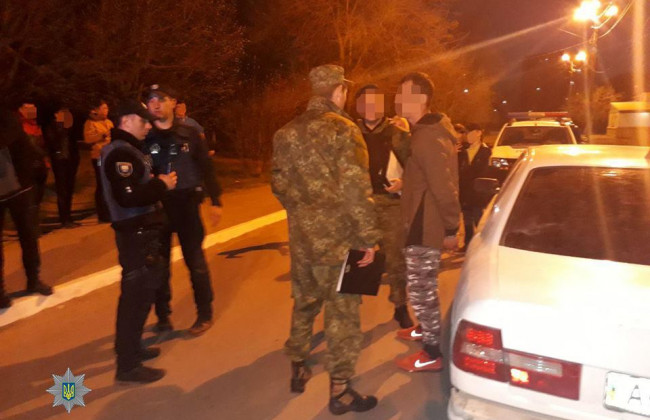 Неизвестные открыли огонь по прохожему: появились подробности