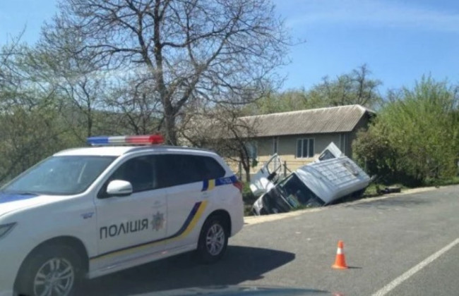 Смертельное ДТП на Прикарпатье: перевернулся автобус с пассажирами